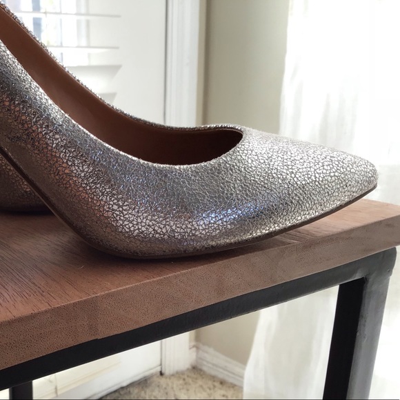Brand New Silver J Crew Isabelle pumps NWT 9M - Picture 8 of 8